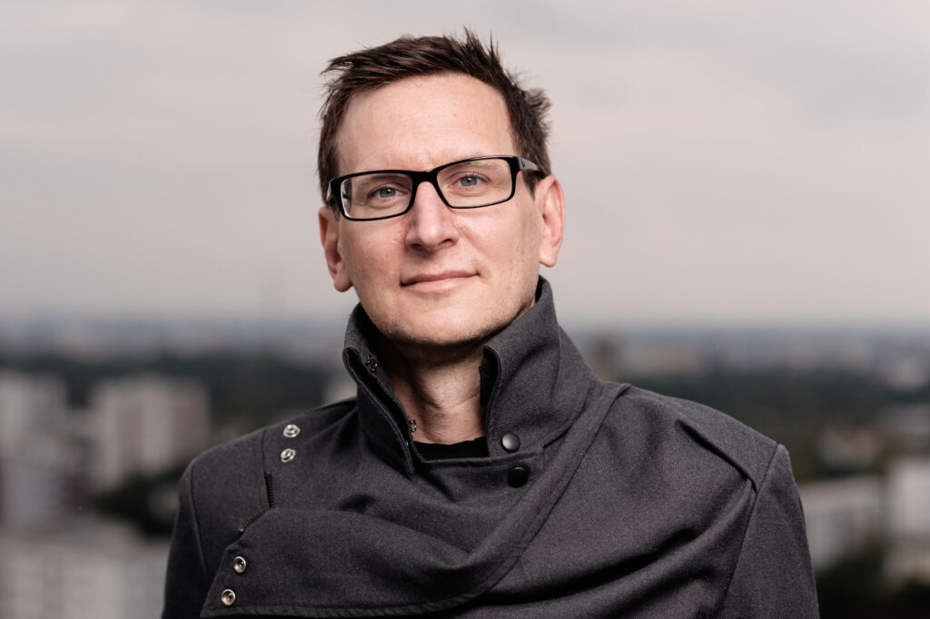 Porträtfoto von Christopher Lindinger